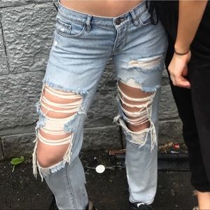 Pacsun Distressed Boyfriend Jeans